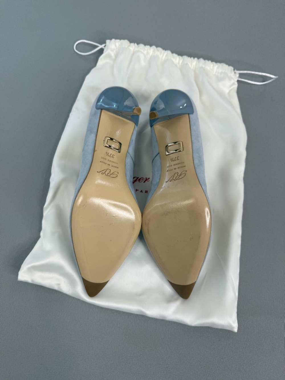 Roger Vivier Light Blue Suede Heels Pumps Size 37.5 Italian Luxury w/ dust bag - Picture 7 of 14
